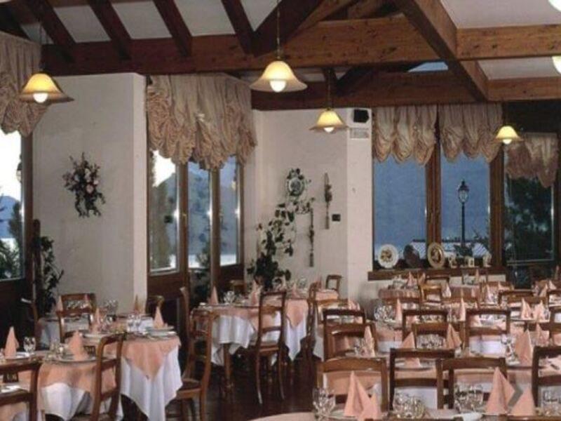 Ariston Lake View Hotel 몰베노 외부 사진