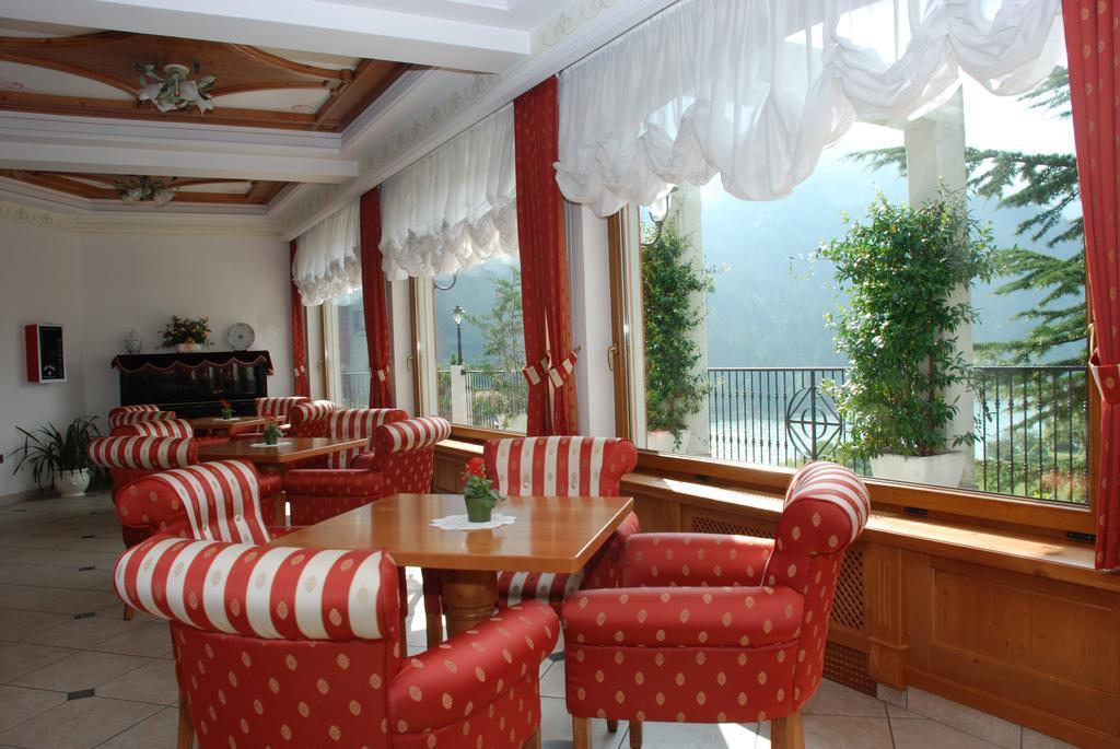 Ariston Lake View Hotel 몰베노 외부 사진